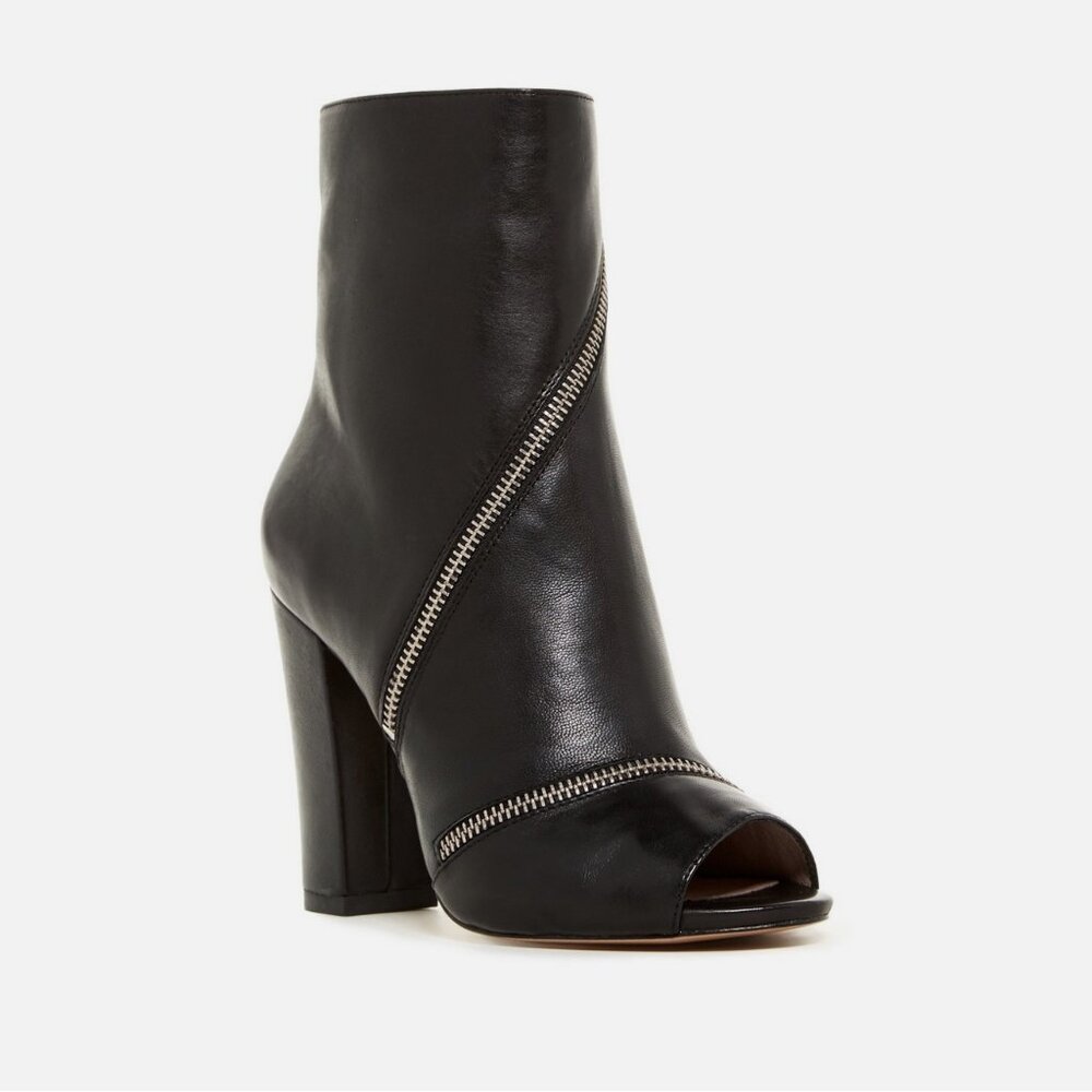 NWOB Pour La Victoire East Leather Peep Toe Zip Ankle Boots